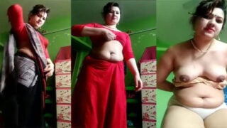 Chubby Bangla village wife striptease nude MMS