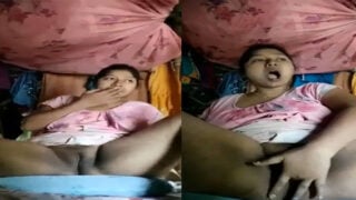 Bankura village girl fingering pussy on cam